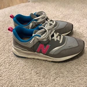 New balance 997H Size 9